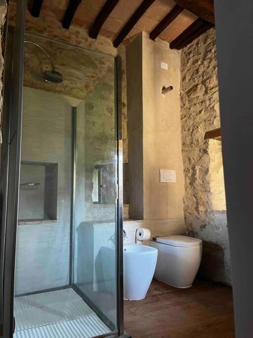 Medieval Tower In Umbria With Swimming Pool Montelagello Esterno foto