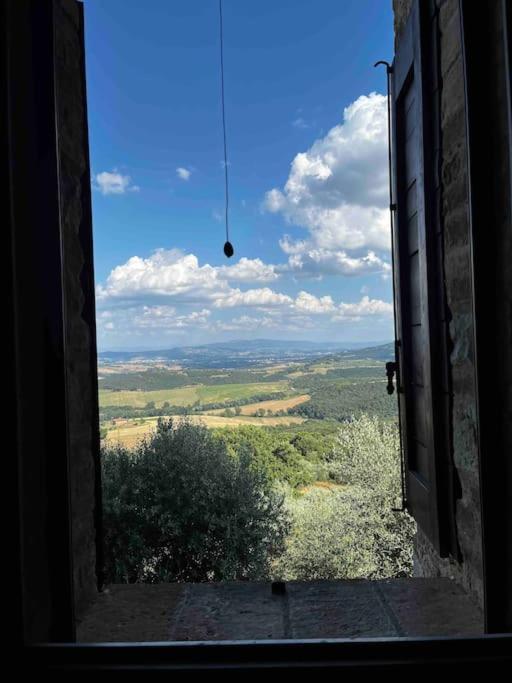 Medieval Tower In Umbria With Swimming Pool Montelagello Esterno foto